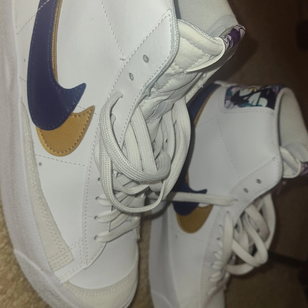 Nike Vintage Trail Blazer